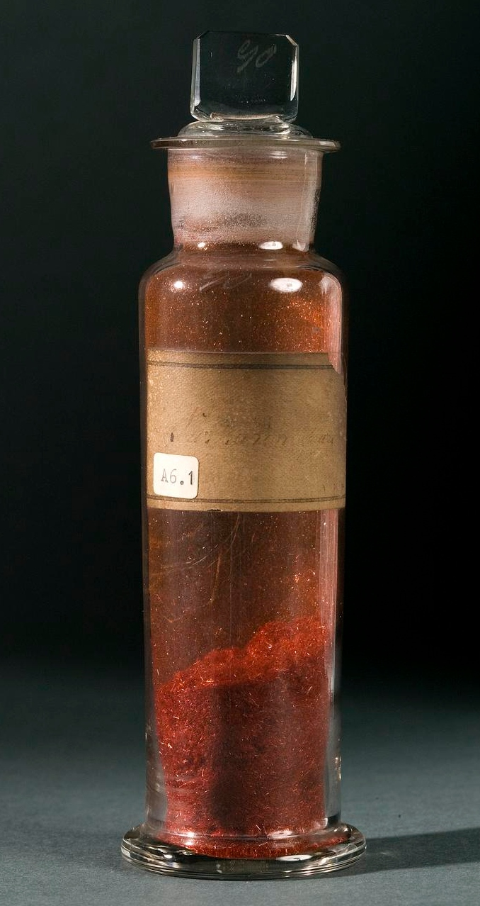 1,2,4-Trihydroxyanthraquinone aka purpurin