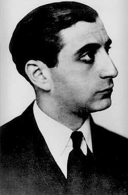 Felix Abraham (1901 – 1937), German doctor, sex forensic scientist and “head of the sex forensic department” at the Institut für Sexualwissenschaft 