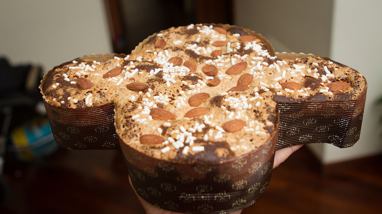 Colomba pasquale, Italian Easter bread